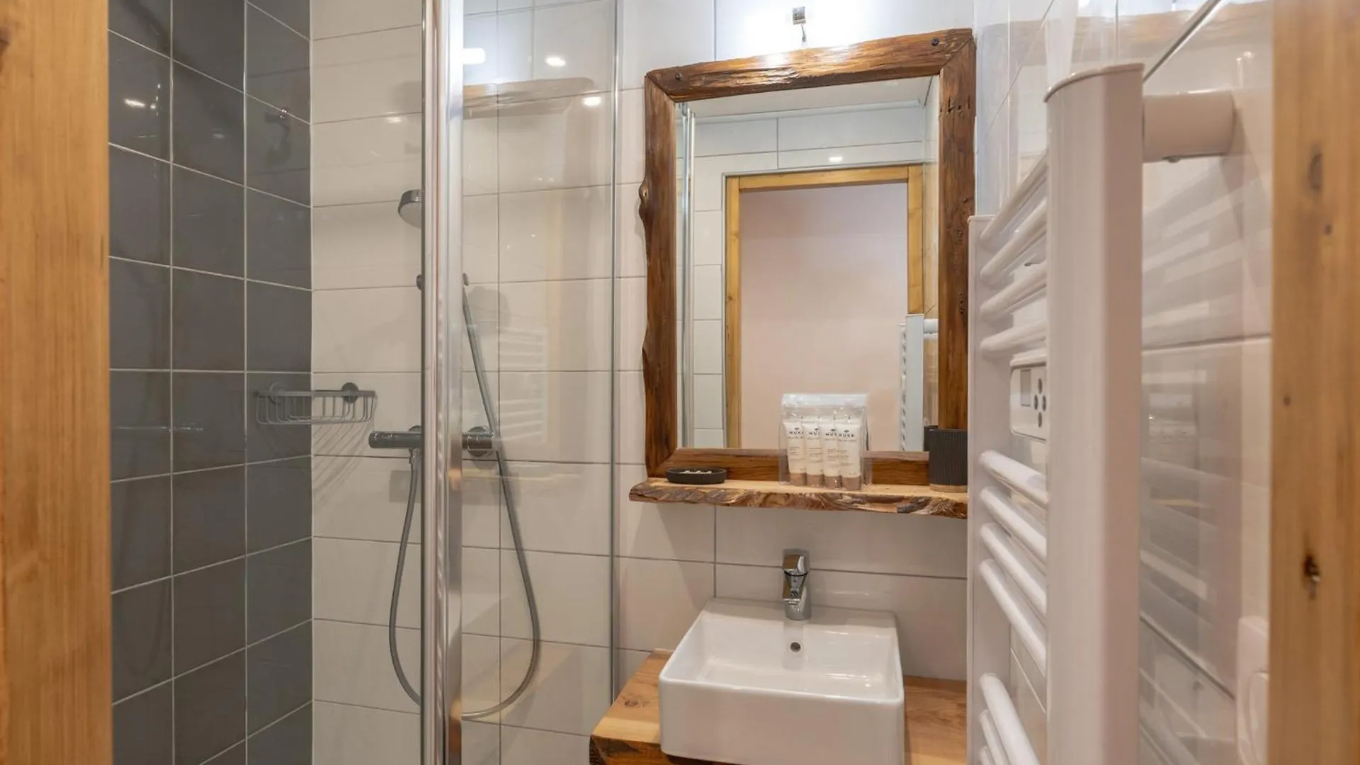Daire Appartement Renove Proche Des Pistes Avec Wifi Et Linge Inclus - Fr-1-640-10 Val Thorens
